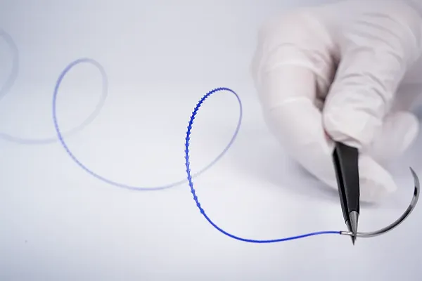 Knotless Absorbable Surgical Suture (Fishbone)